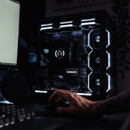 Stacionarūs kompiuteriai internetu