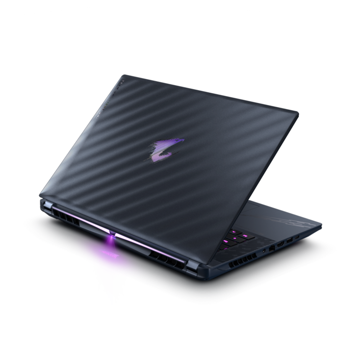 Gigabyte Aorus Master BXHC4EEE64SP, 16", WQXGA OLED, Intel Core Ultra 9 275HX, 32GB DDR5, 2TB SSD, GeForce RTX 5090 24GB GDDR7, Windows 11 Pro, Dark Tide