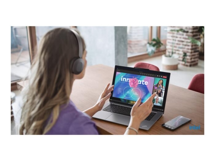 Lenovo ThinkPad X9-15p G1 Intel | Grey | 15.3 " | OLED | 2.8K | 2880 x 1800 pixels | Anti-reflection | Intel Core Ultra X7 | 358H | 64 GB | Soldered LPDDR5X | Solid-state drive capacity 1000 GB | Intel Arc B390 GPU | Windows 11 Pro | 802.11be | Bluetooth version 5.4 | Keyboard language English | Keyboard backlit | Warranty 36 month(s) | Battery warranty 12 month(s)