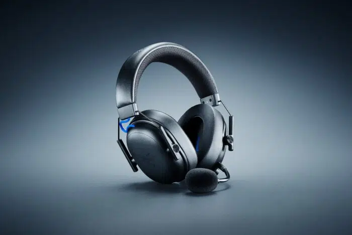 Razer | BlackShark V3 for PlayStation | Bluetooth | Over-Ear | Microphone | Black | Wireless