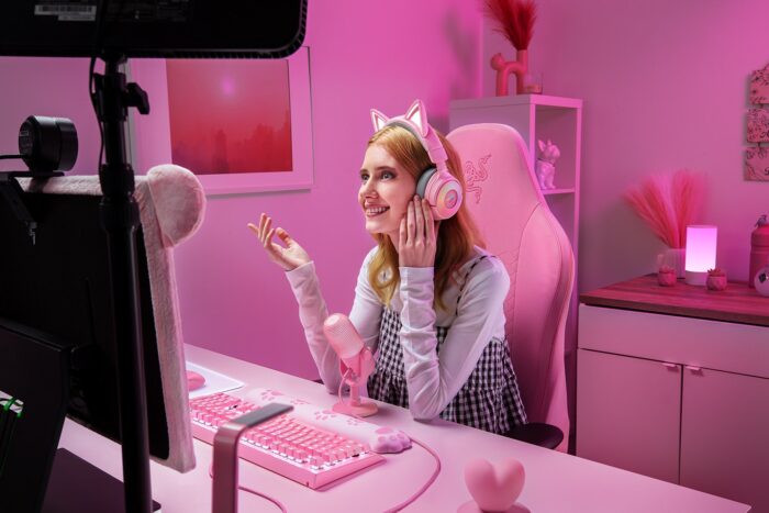 Razer | Headset | Kraken Kitty V3 Pro | Bluetooth | Over-Ear | Quartz